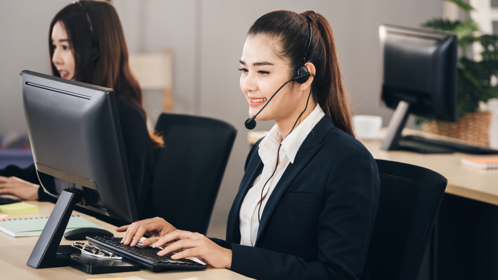 A human business transcriptionist working in office